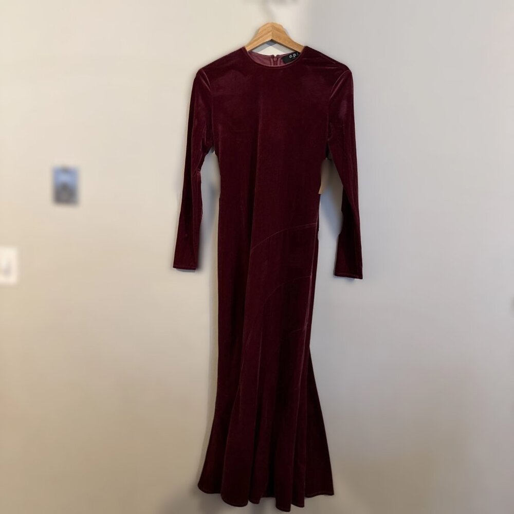 O.P.T. Burgundy Red Velvet Maxi Dress Mulby XS Extra Small